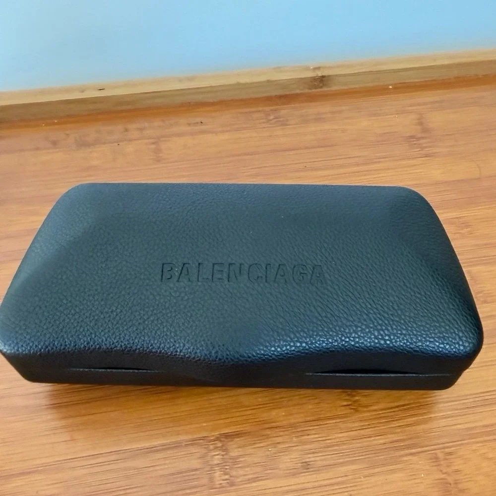 Balenciaga Sunglasses‎ Leather Case